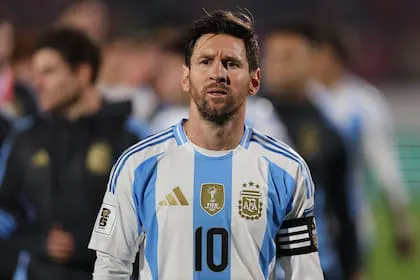argentinas-forward-10-lionel-messi-leaves-the-ETBAOZG3VBBPXF7VOS7QG4BWLY