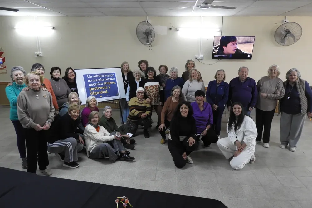 taller-el-poder-de-la-amabilidad-para-adultos-mayores-en-Santa Eufemia