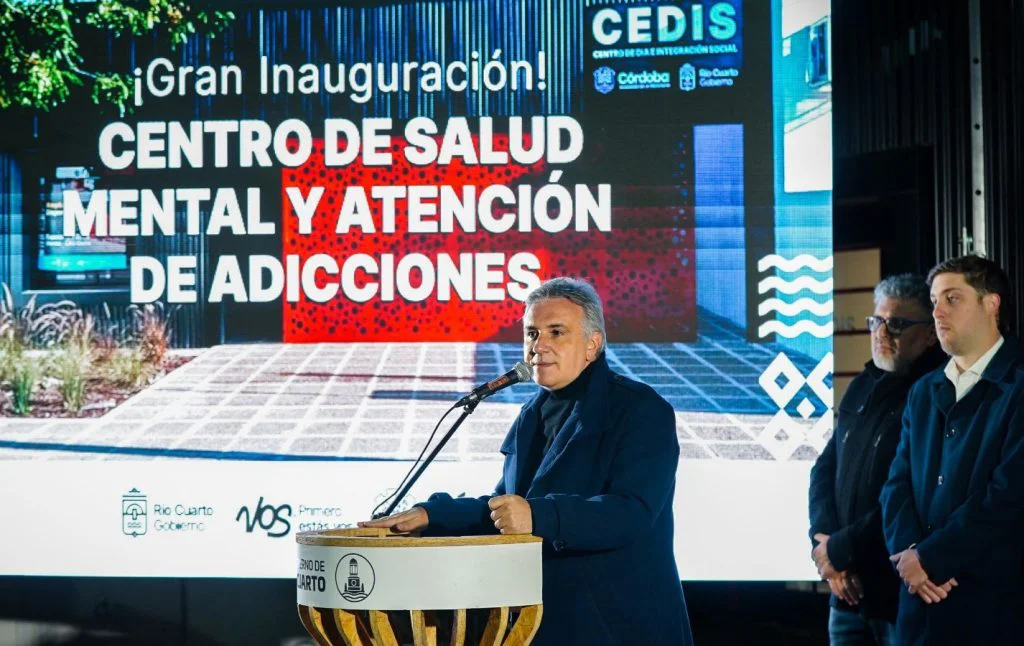 Llaryora-inaugura-nuevo-Centro-de-Día-e-Integración-Social-en-río-cuarto