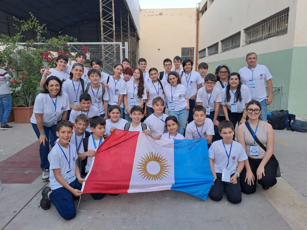 Estudiantes-cordobeses-viajaron-a-la-Olimpiada-Internacional-de-Matematica-ATACALAR-2