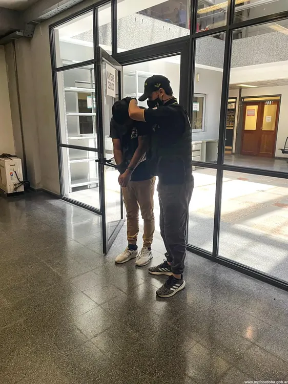 WhatsApp-Image-2024-12-02-at-13.30.57