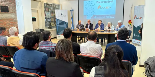 20251013141607_11Firma-convenios-Departamento-Juarez-Celman-Los-Cisnes-Caja (1)