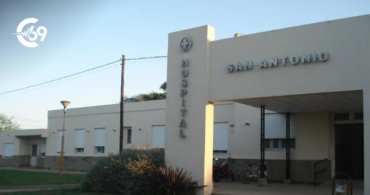 Trabajador se fracturó las dos muñecas tras caer de un andamio en La Carlota