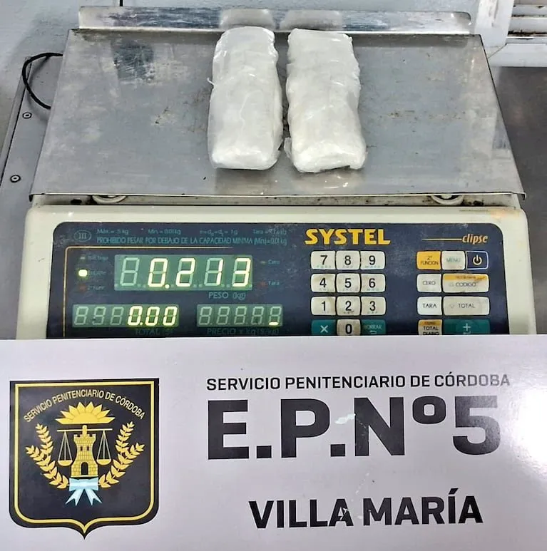 descubrieron-que-el-elemento-incautado-contenia-hidrato-de-cocaina-VGMRPJLKFVA5NHX6NIS7GRULYI.jfif