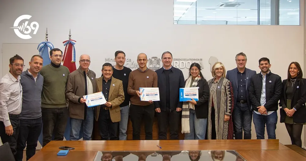 Córdoba-envía-fondos-a-municipios-para-infraestructura-escolar