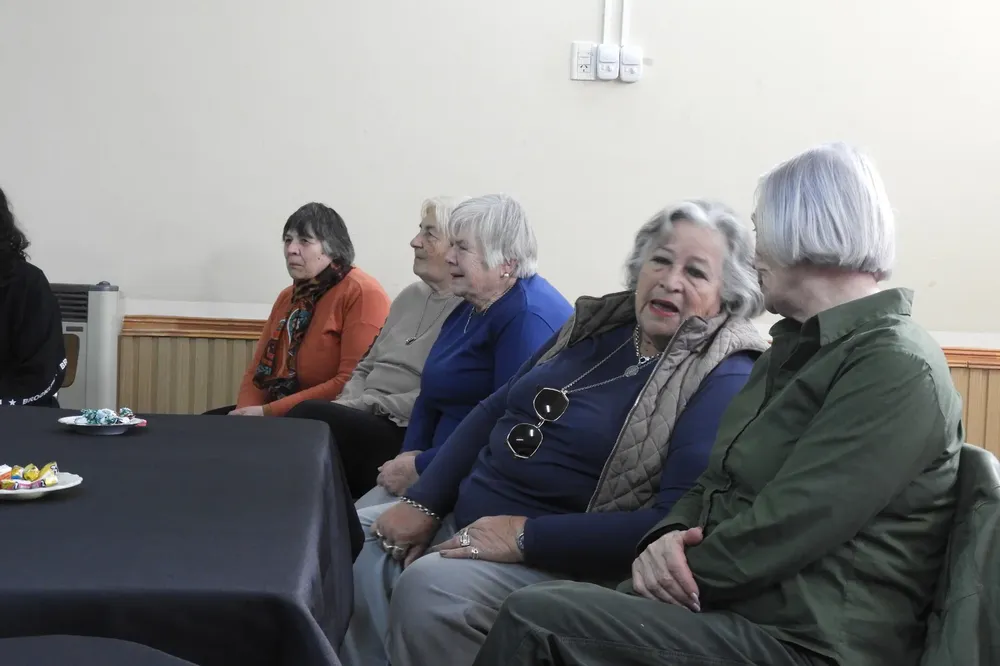 jubiladas-de-santa-eufemia-y-la-carlota-en-taller-el-poder-de-la-amabilidad