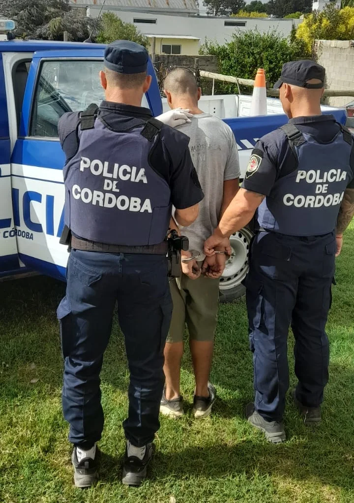 joven-detenido-robo-en-monte-maiz