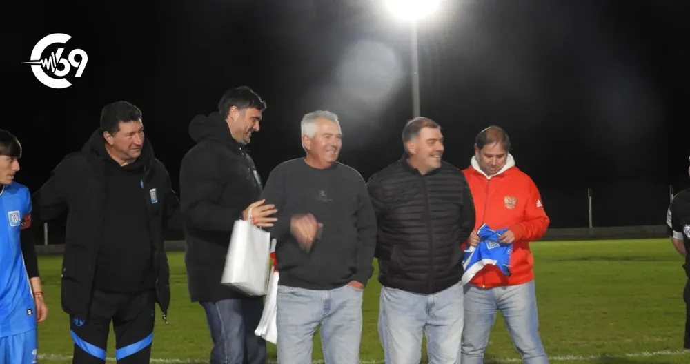 Noche histórica para el Sportivo Rural: quedaron inauguradas las luces de su predio