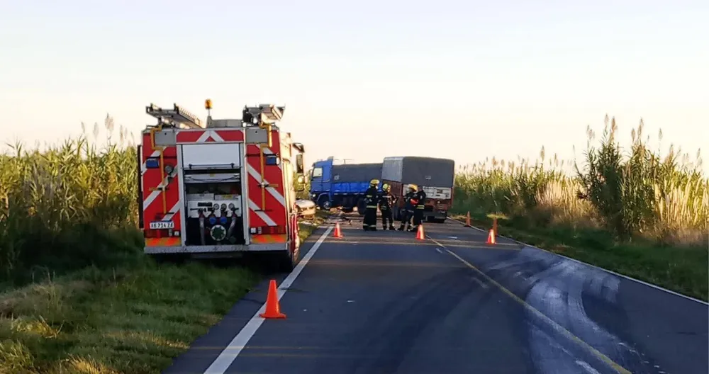 hombre-muere-tras-chocar-contra-camión-en-del-campillo