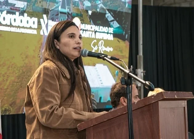 gisela-barrionuevo-habla-de-manisur-santa-eufemia