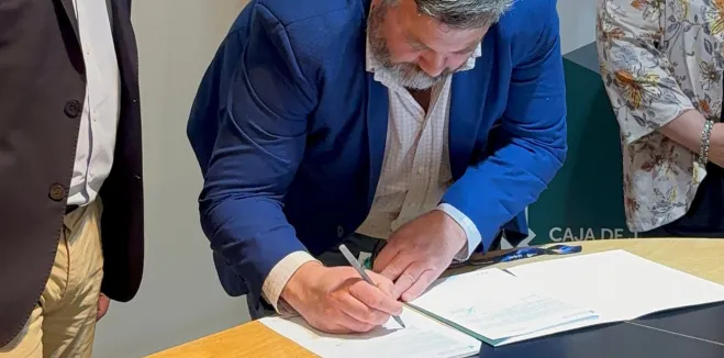 20251013141635_9Firma-convenios-Departamento-Juarez-Celman-Los-Cisnes-Caja